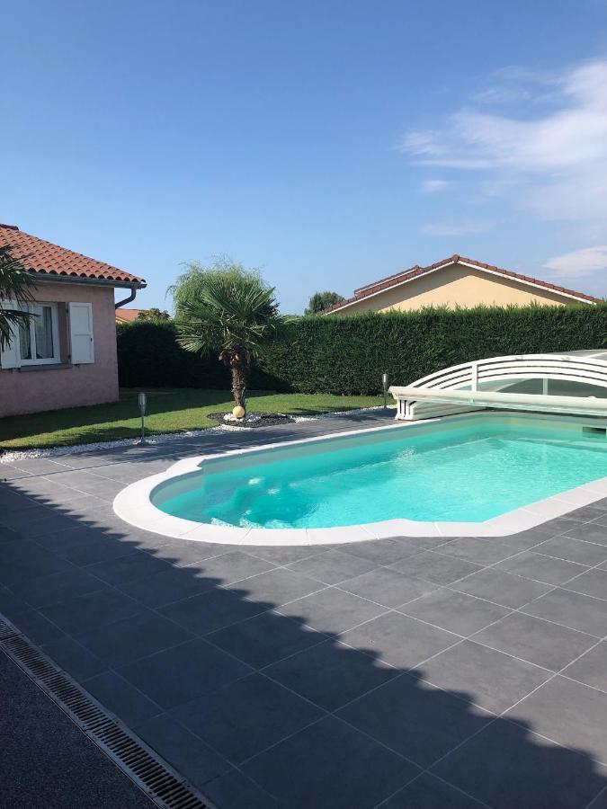 Chambres D'Hotes Chez Florence Montmerle-sur-Saone Dış mekan fotoğraf